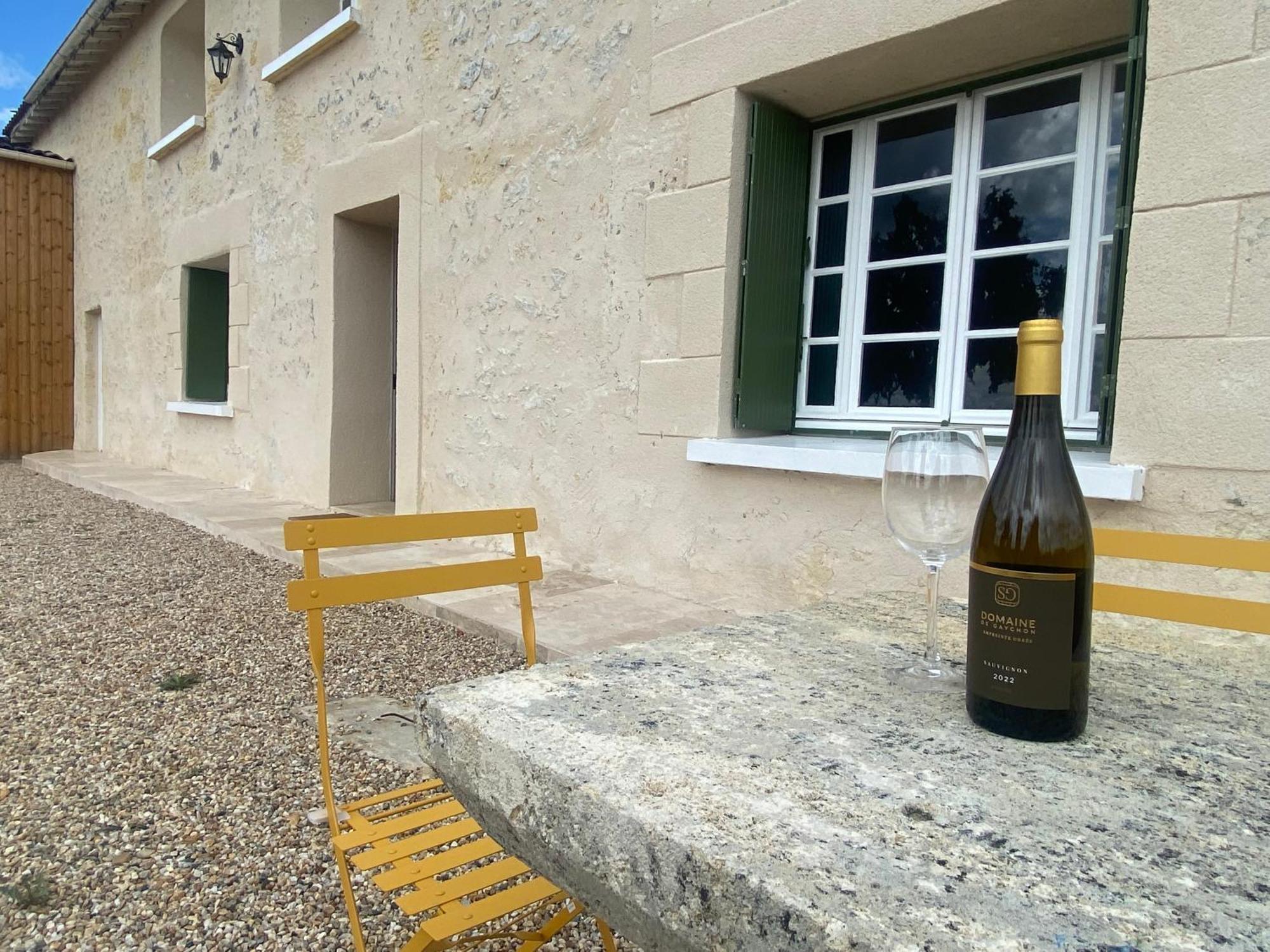 Chai Nous ! Maison Renovee Sur Un Domaine Viticole Proche De Saint Emilion Gardegan-et-Tourtirac Exterior foto